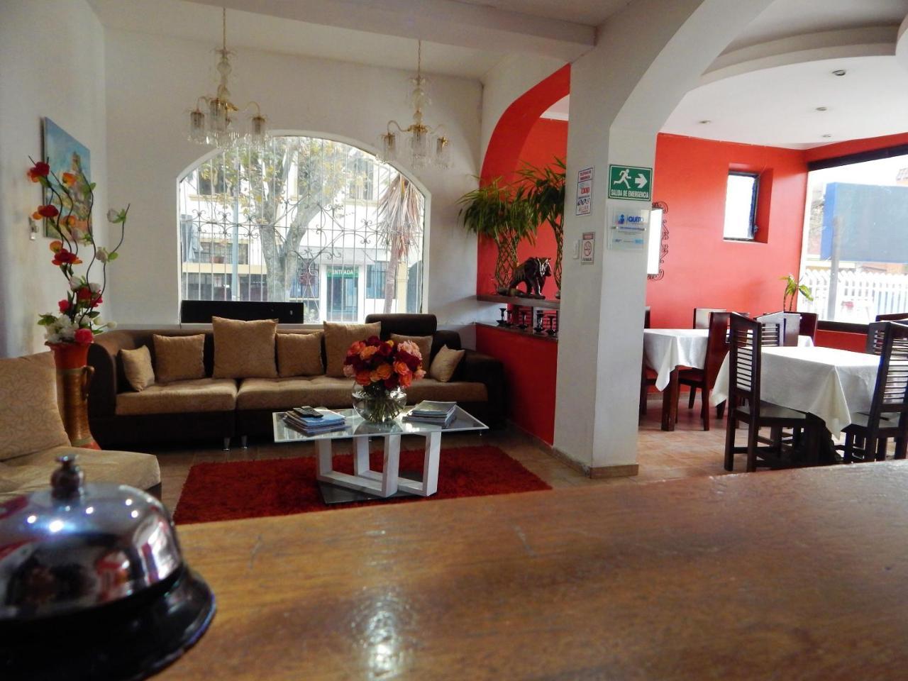 Hostal Imperial Quito Exterior foto